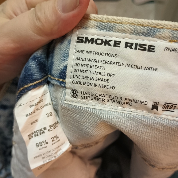 graphic jean shorts - Picture 4 of 4